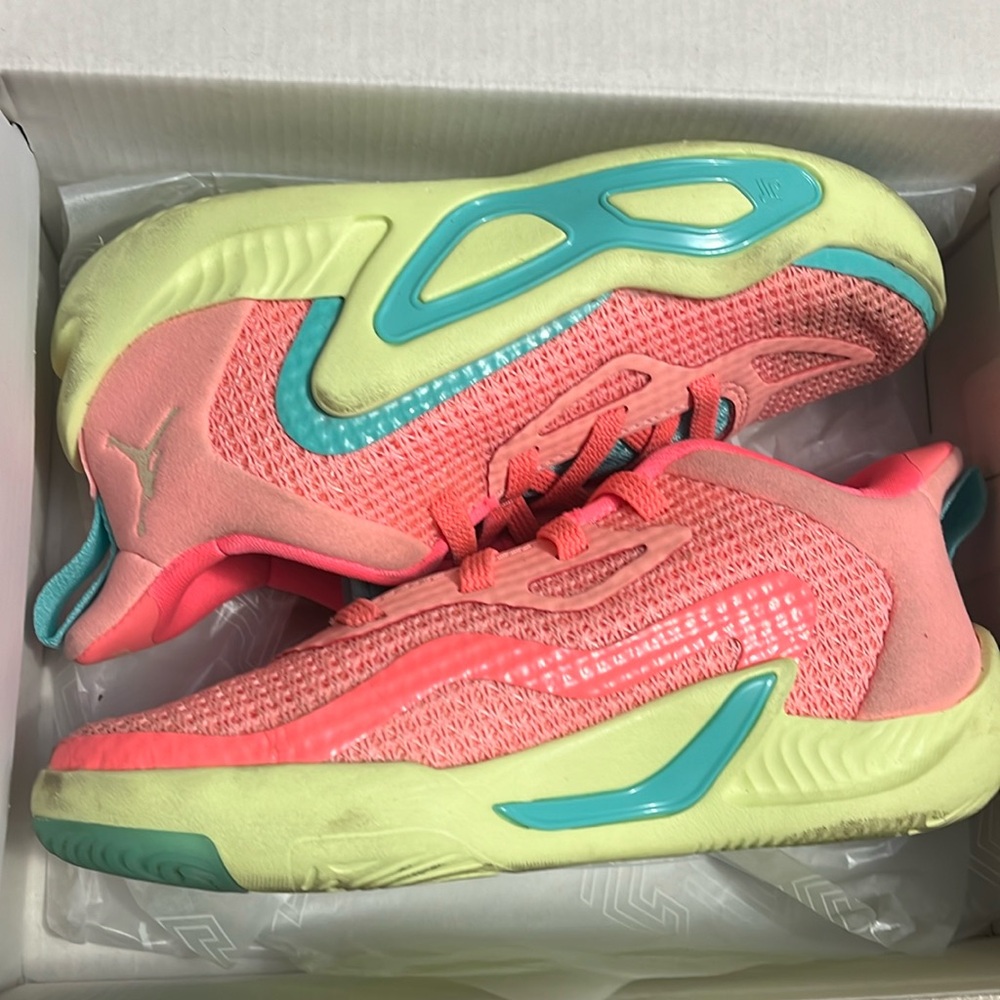 Jordan Tatum 1 (Girl’s Sneaker)